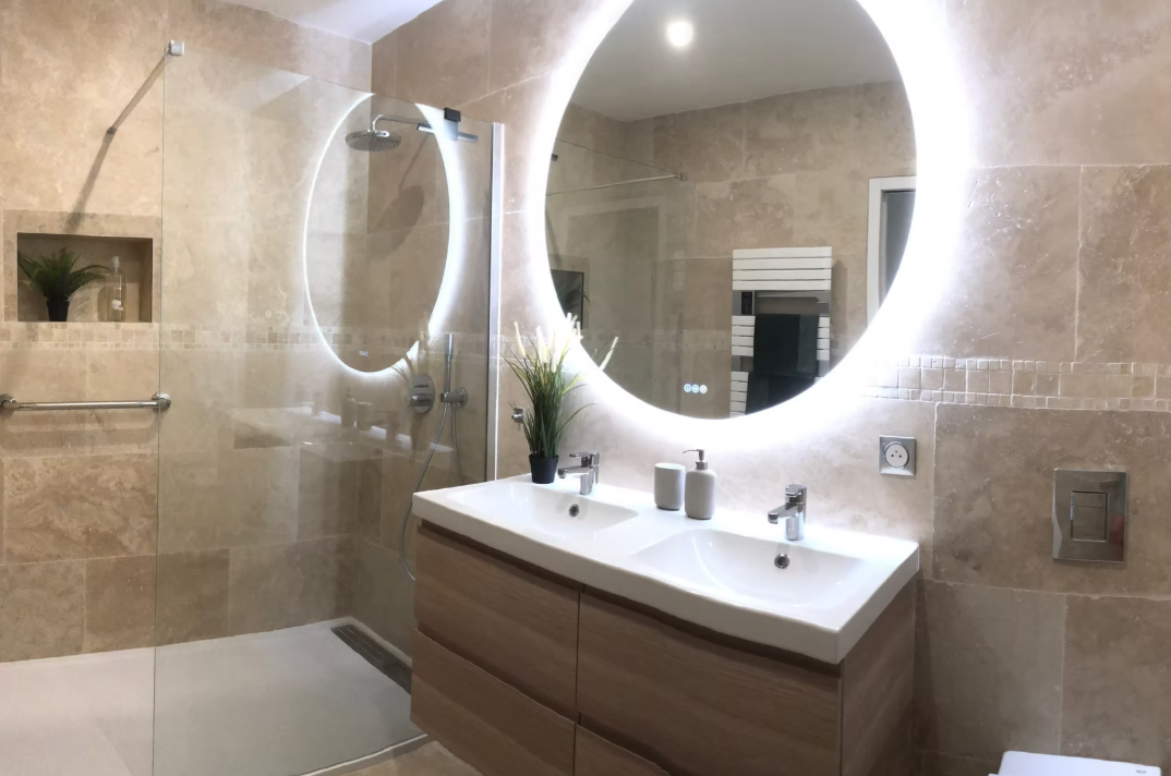 Suite familiale, Jasmin et Hibiscus