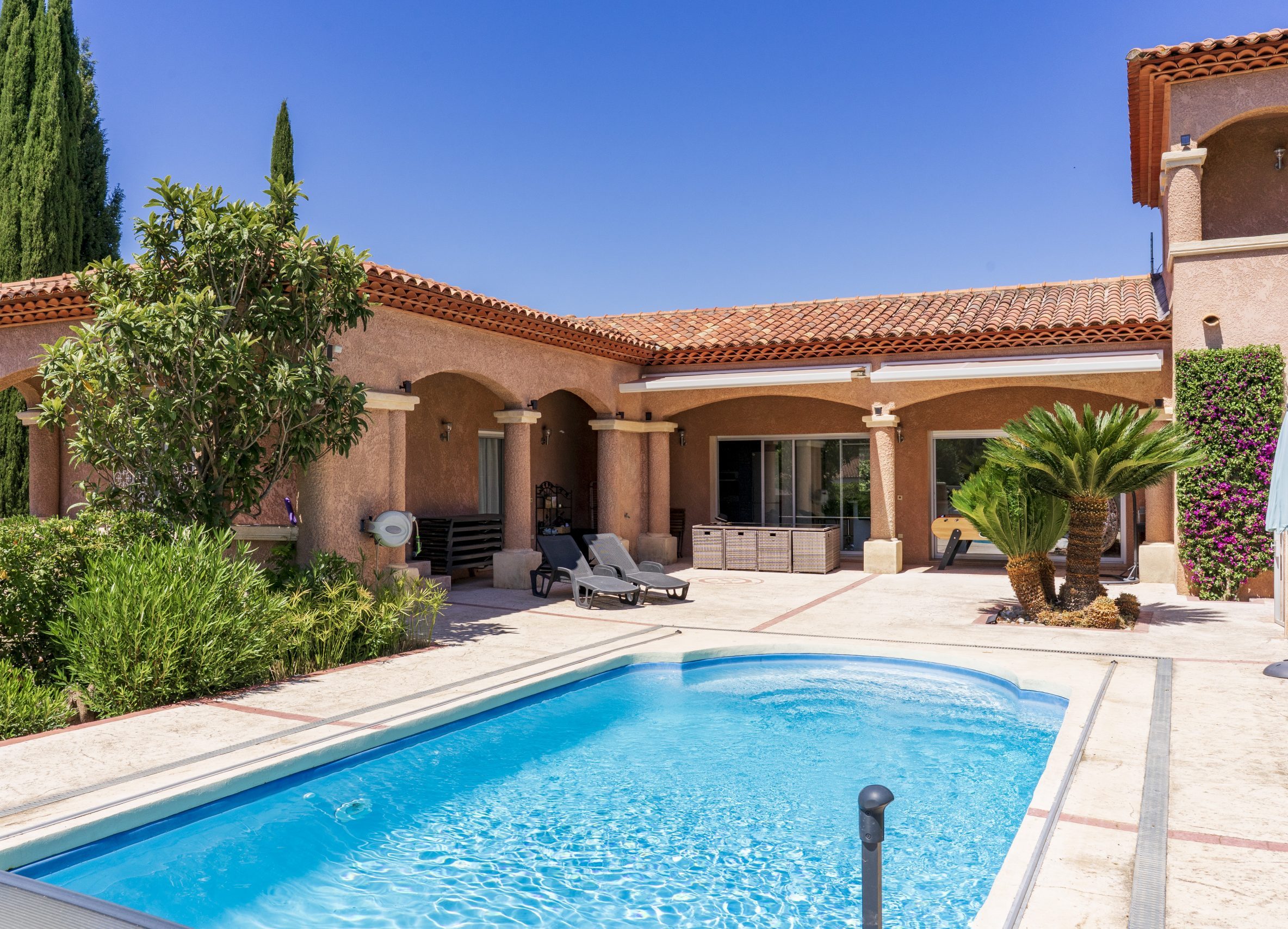 Terrasse du Laurier-Rose