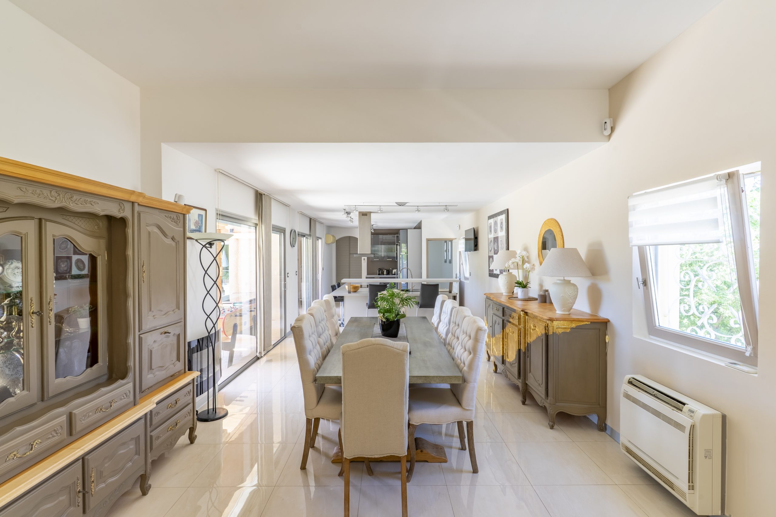 Salle à manger du Laurier-Rose